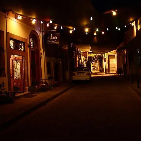 Pensionat Ayfada Cafe & Pension Ayvalı