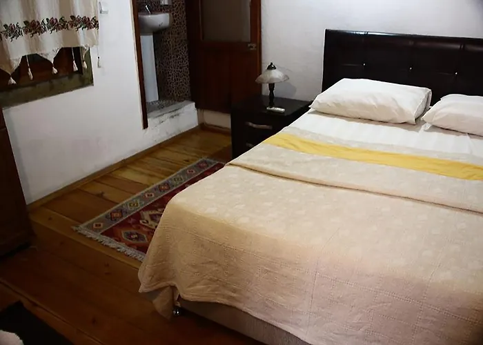 Pensionat Ayfada Cafe & Pension